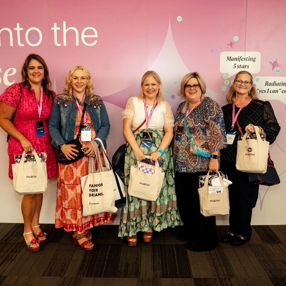 Meet your Posher, Annabelle (TheInfamousAB) - Picture 5 of 6